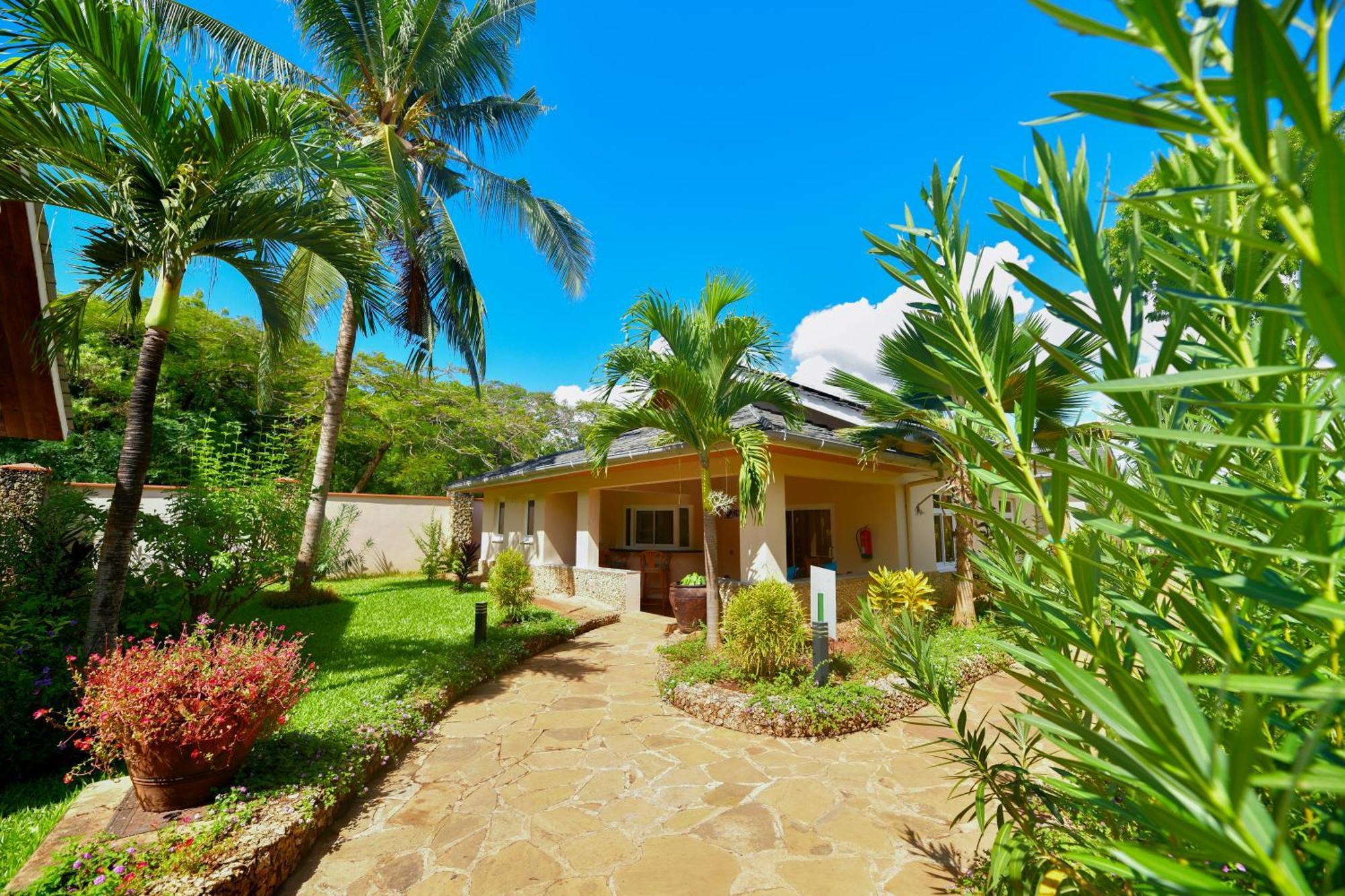 Vipingo Beach Resort Tezo Exteriér fotografie